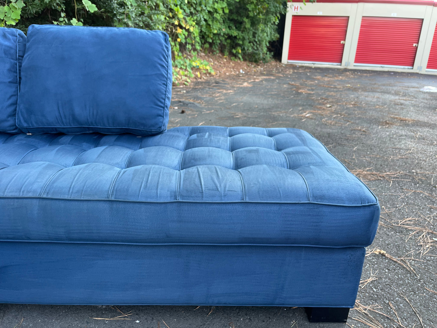 Cindy Crawford Calvin Heights 2 Piece Sectional