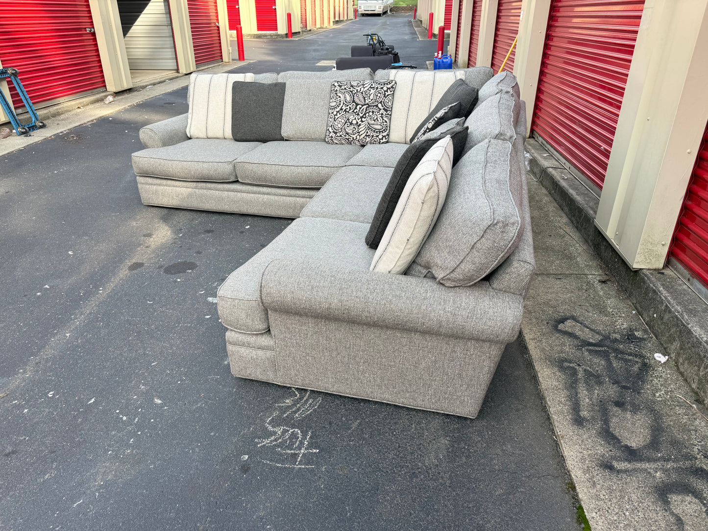 Cindy Crawford Home Sugar Shack Stone Sectional
