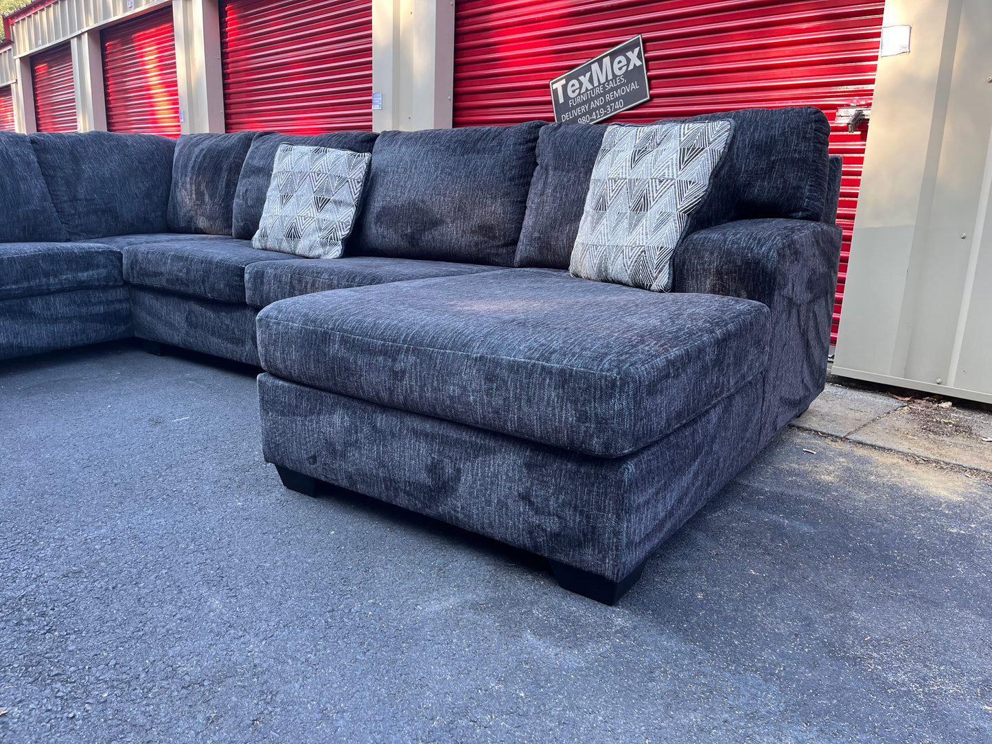 Navy Ashley Furniture Ballinasloe 3Pcs Sectional