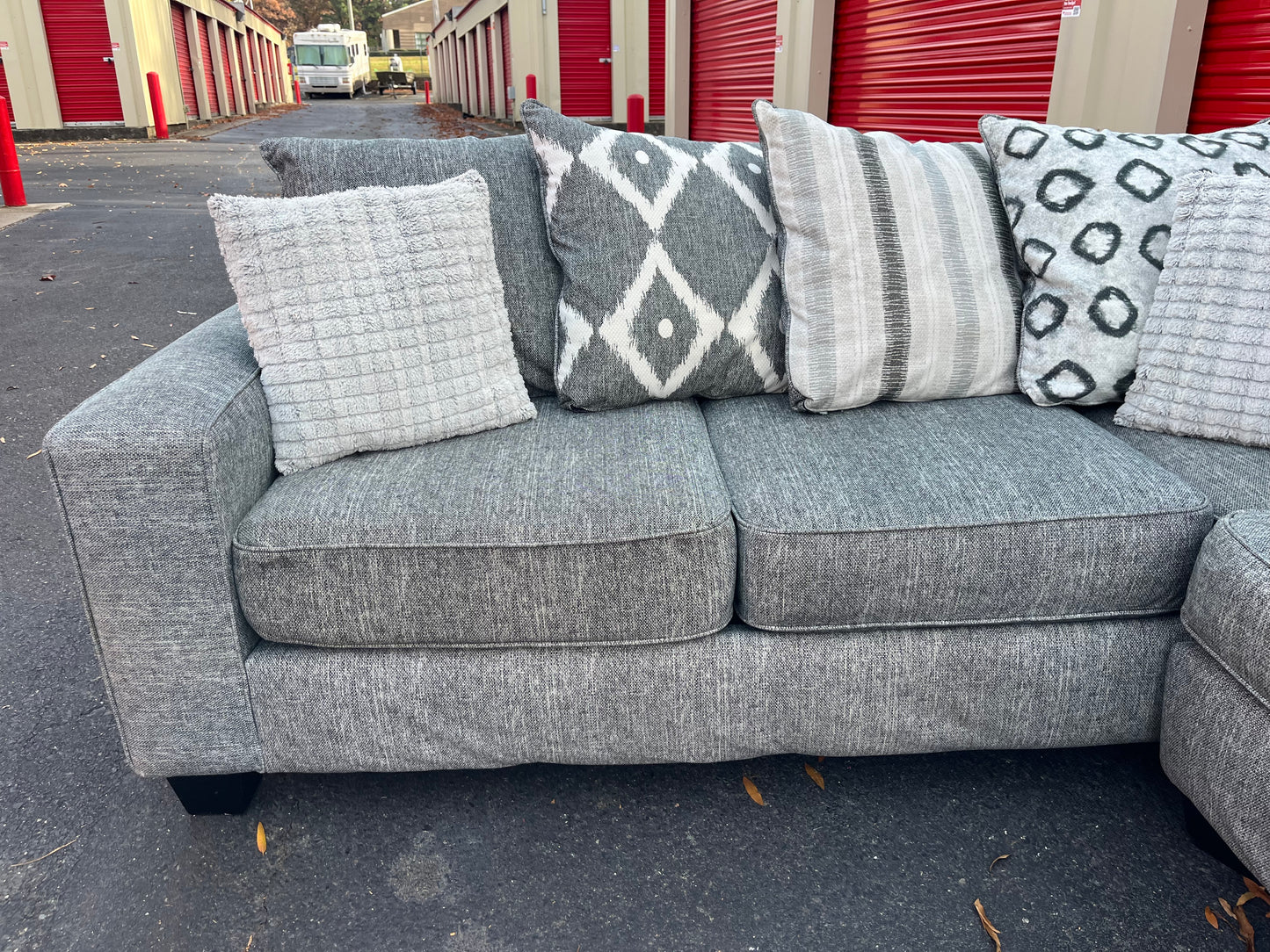 Albany 2Pcs Stonewash Sectional