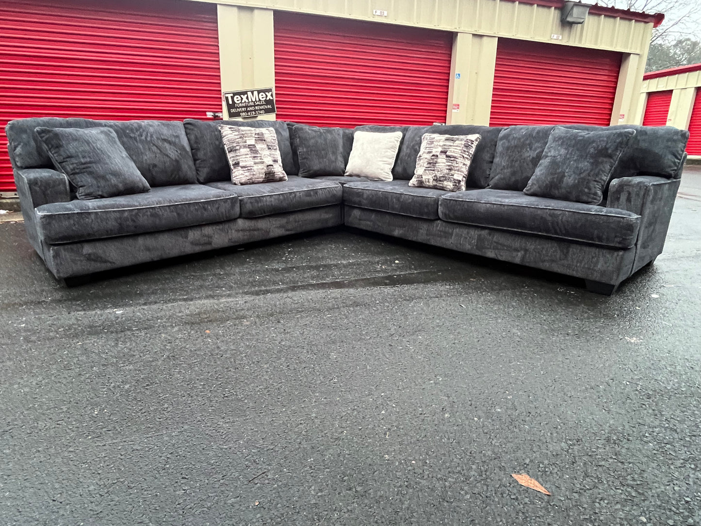 Blue Ashley Furniture Lavernett 3Pcs Sectional