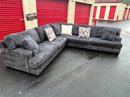 Blue Ashley Furniture Lavernett 3Pcs Sectional