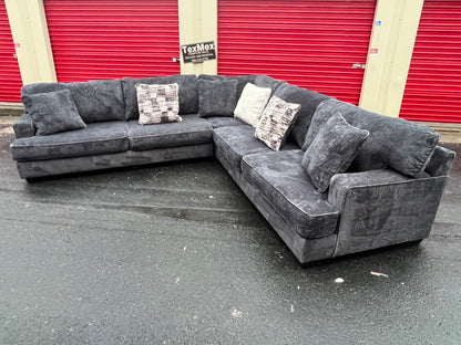 Blue Ashley Furniture Lavernett 3Pcs Sectional