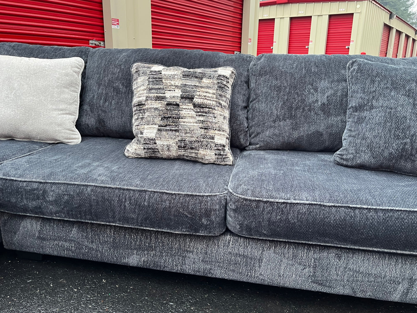 Blue Ashley Furniture Lavernett 3Pcs Sectional