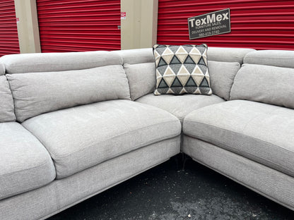 White Via Sorrento 4Pcs Sofia Vergara Sectional