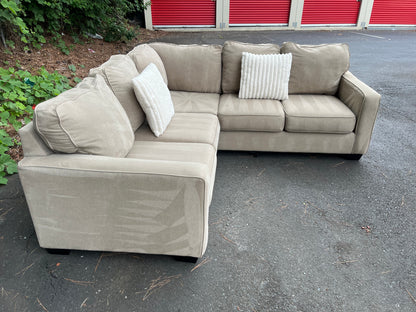 Ashley Furniture 2Pcs Sectional