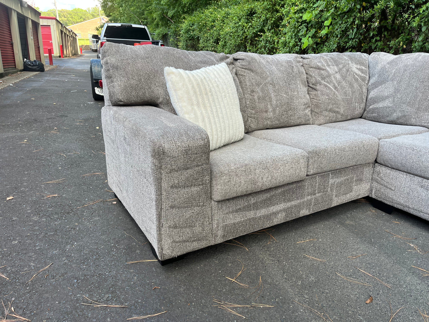 Ashley Furniture Ballinasloe 3Pcs Sectional