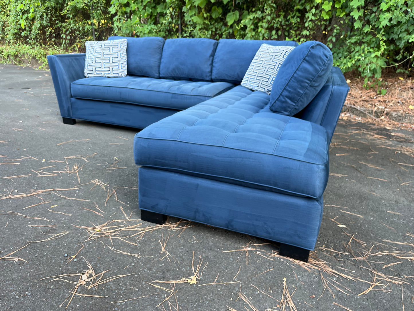 Cindy Crawford Calvin Heights 2 Piece Sectional